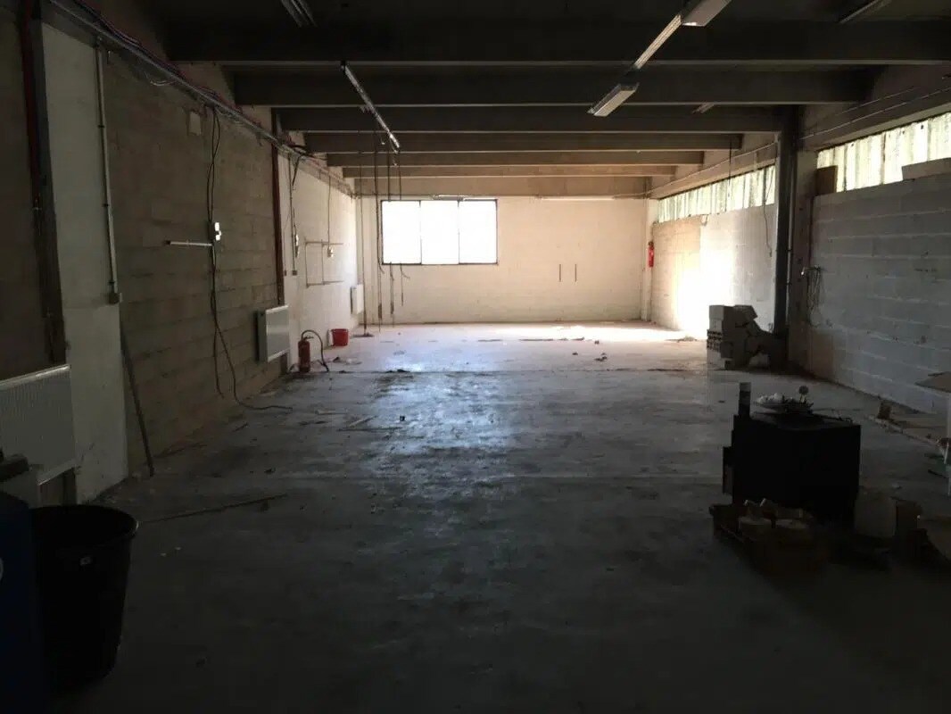 Flex in Rosny-sous-Bois for lease Interior Photo- Image 1 of 2