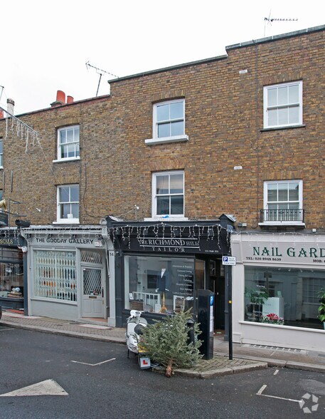 16 Richmond Hl, Richmond à louer - Photo du bâtiment - Image 2 de 2