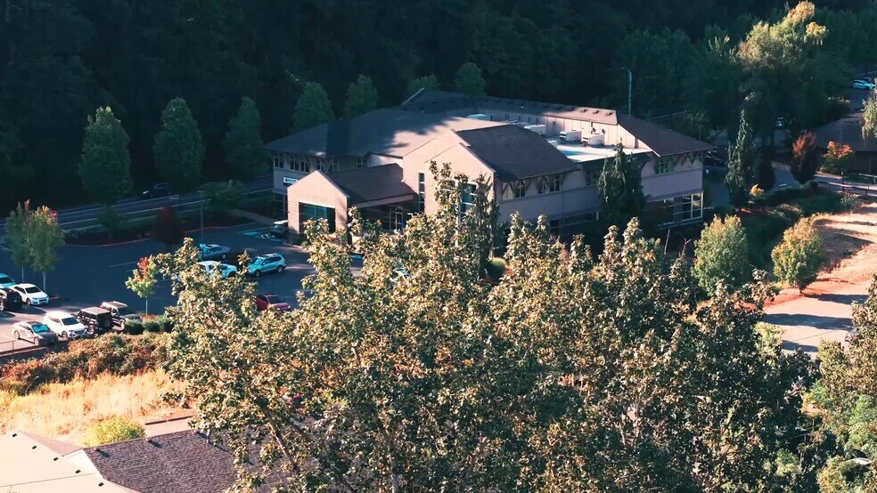 2925 River Rd S, Salem, OR à louer - Vidéo sur l’inscription commerciale - Image 2 de 6