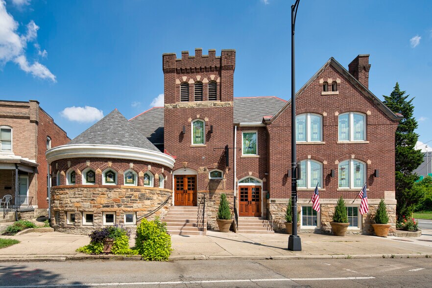 618 Neil Ave, Columbus, OH à vendre - Photo du bâtiment - Image 2 de 33