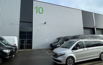 Raans Rd, Amersham for lease Building Photo- Image 2 of 3