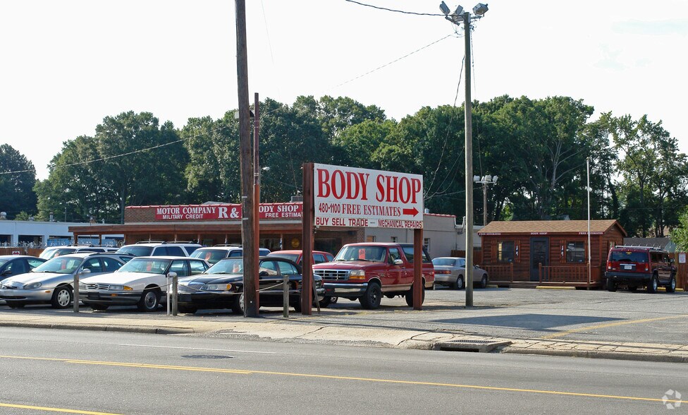 919 E Little Creek Rd, Norfolk, VA à vendre - Photo du bâtiment - Image 2 de 3