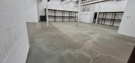 98-114 N Ward St, New Brunswick, NJ for lease Interior Photo- Image 2 of 14