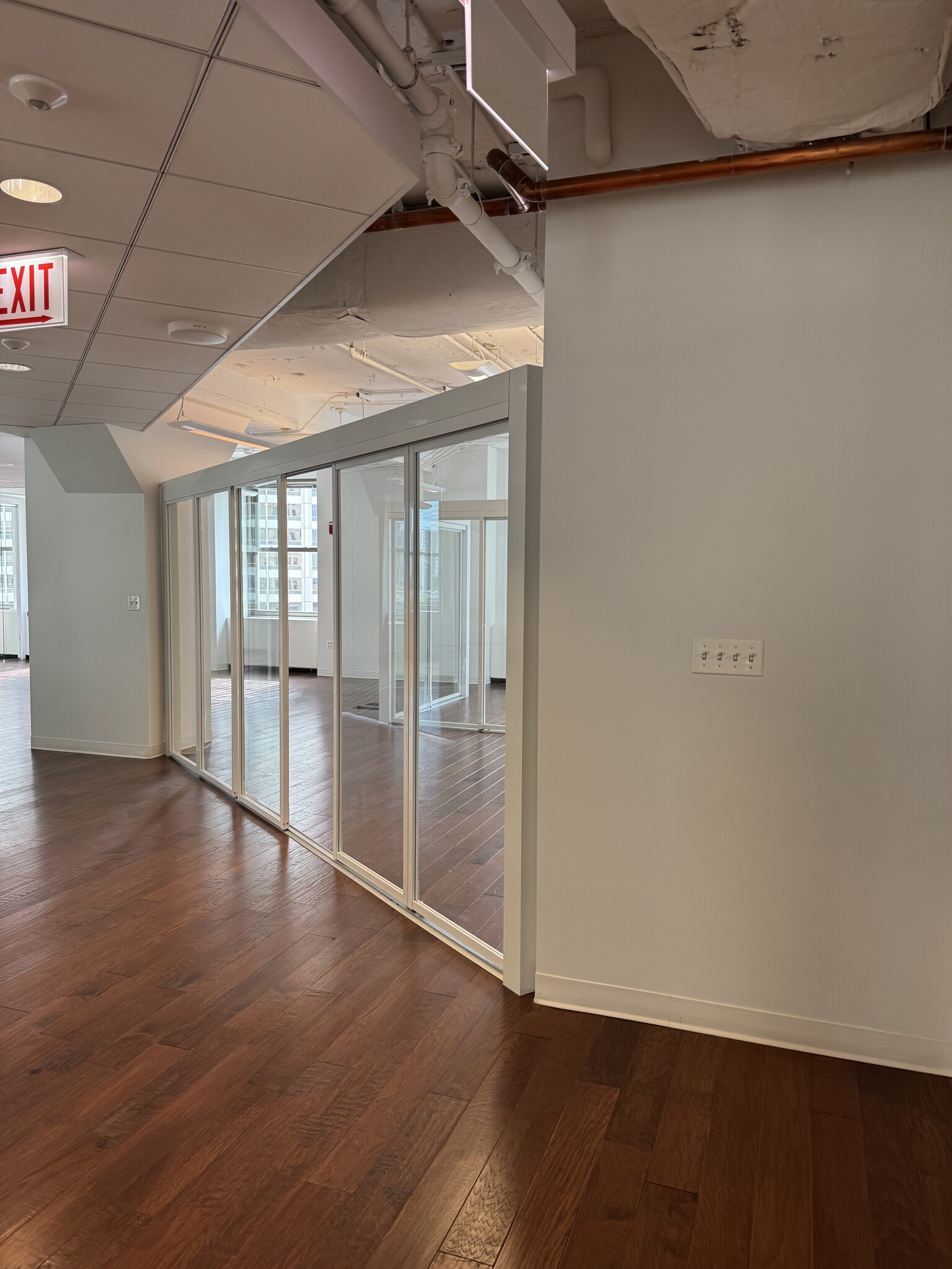 400 N Michigan Ave, Chicago, IL for lease Interior Photo- Image 1 of 7