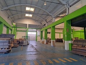 Industrial in L'Hospitalet de Llobregat, Barcelona for lease Interior Photo- Image 2 of 5