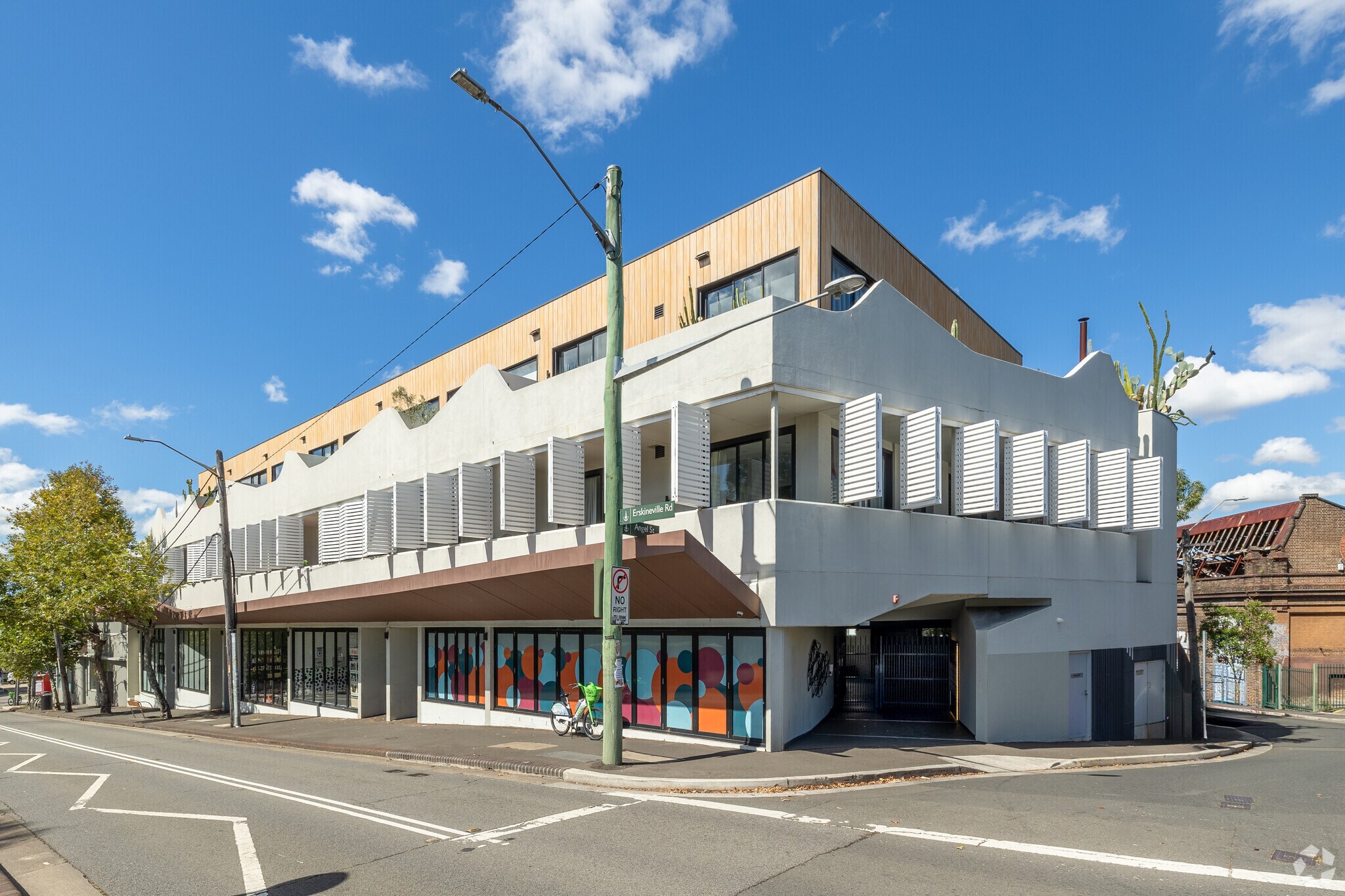 17 Erskineville Rd, NEWTOWN for sale Primary Photo- Image 1 of 8