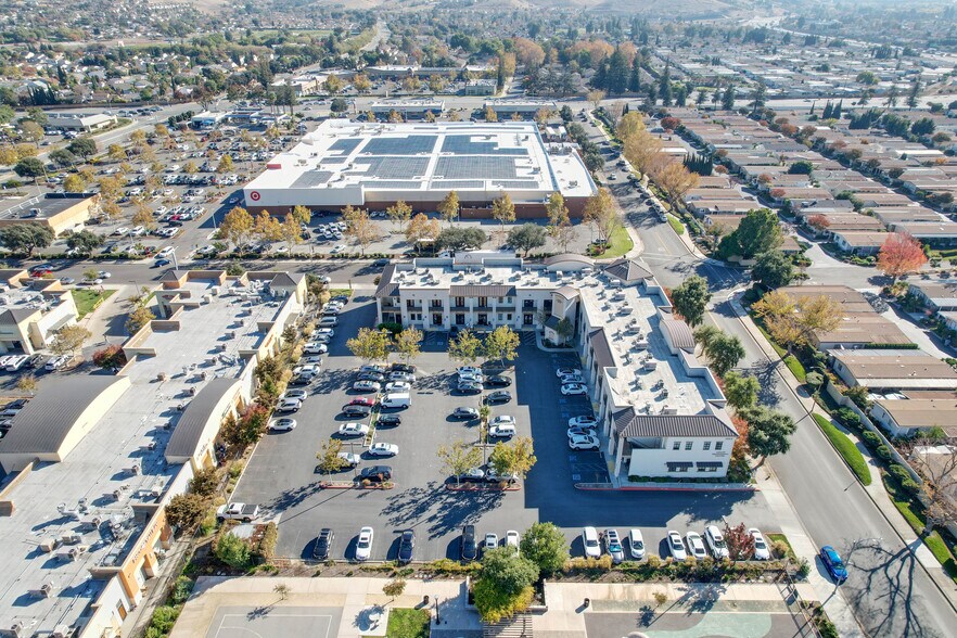 1569 Lexann Ave, San Jose, CA à louer - Aérien - Image 3 de 59