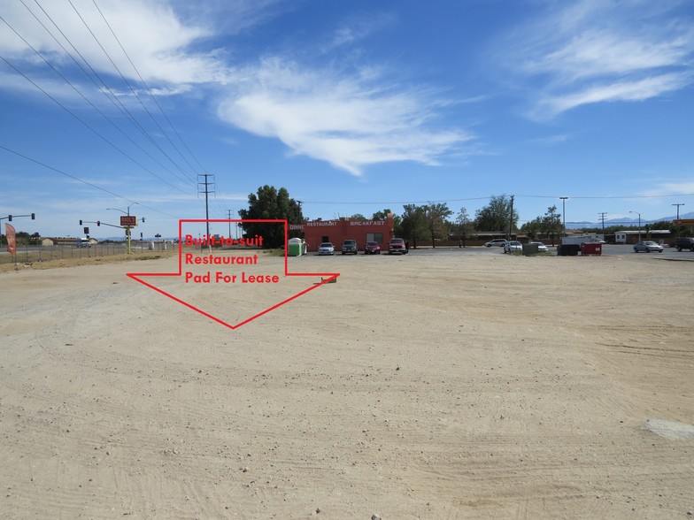 11424 Chamberlaine Way, Adelanto, CA for lease - Building Photo - Image 1 of 3