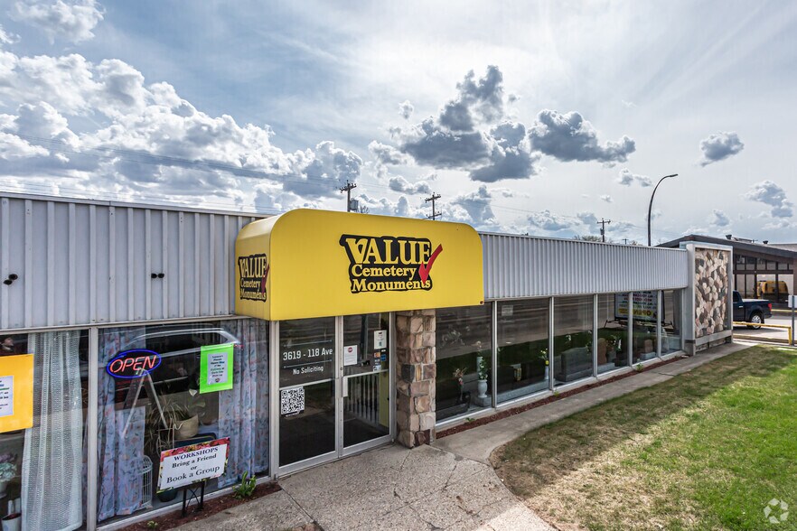 3619 118th Ave NW, Edmonton, AB à vendre - Photo principale - Image 1 de 1