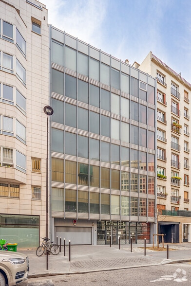 247 Rue De Bercy, Paris for lease - Building Photo - Image 2 of 3