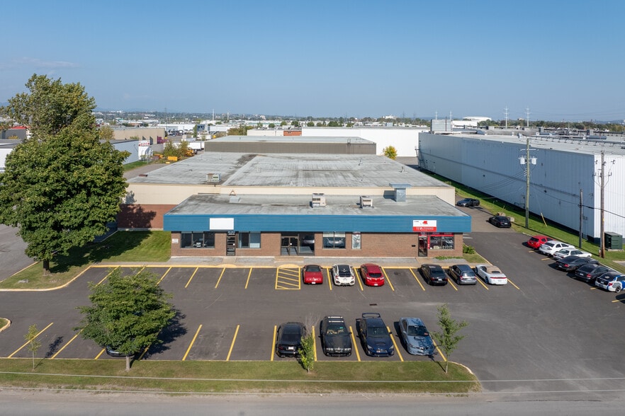 830 Av Godin, Québec, QC for sale - Building Photo - Image 3 of 14