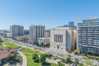 1547 Lakeside Dr, Oakland, CA - Aérien  Vue de la carte - Image1
