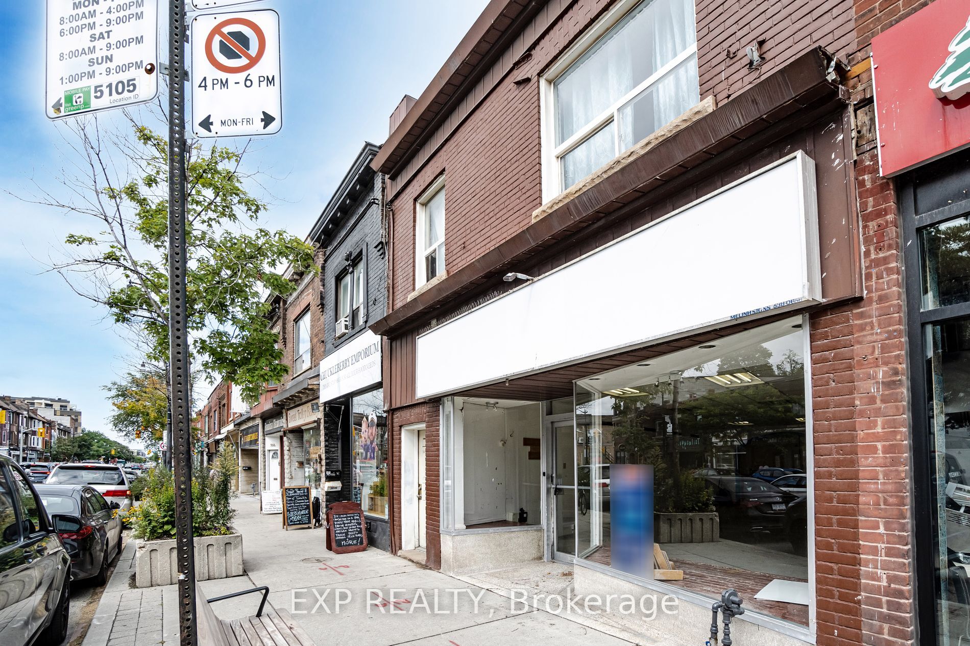 3052 Dundas St W, Toronto, ON à vendre Photo du bâtiment- Image 1 de 1