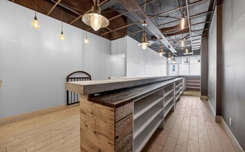 904 Bloor St W, Toronto, ON à louer Photo intérieure- Image 2 de 5