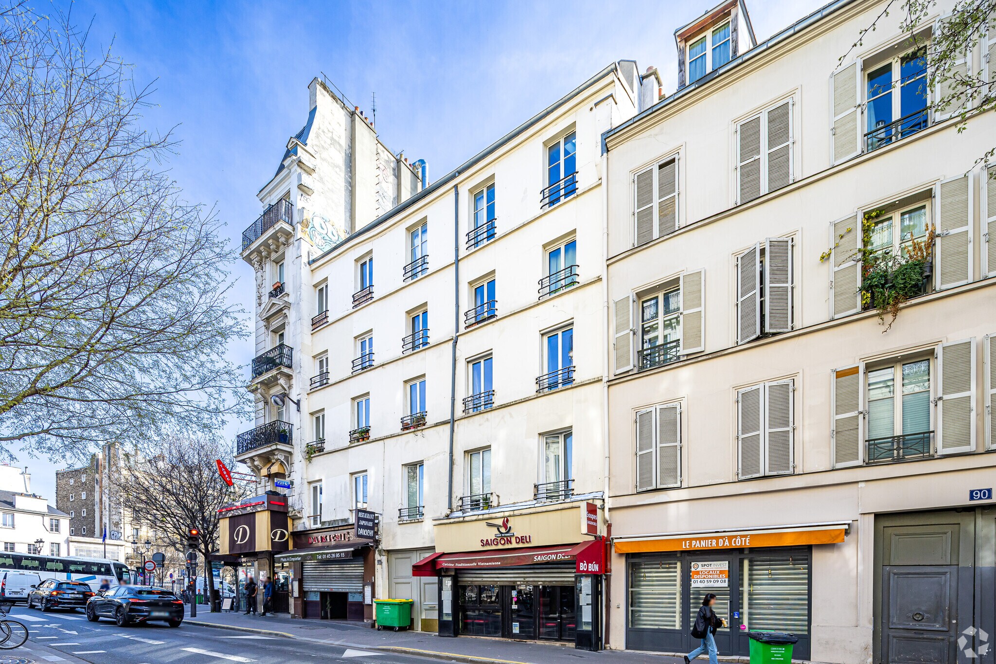 92 Rue Marguerite De Rochechouart, Paris for lease Primary Photo- Image 1 of 17