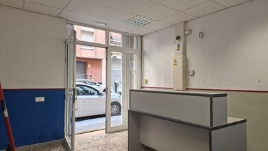 Retail in Reus, Tarragona for lease Interior Photo- Image 2 of 7