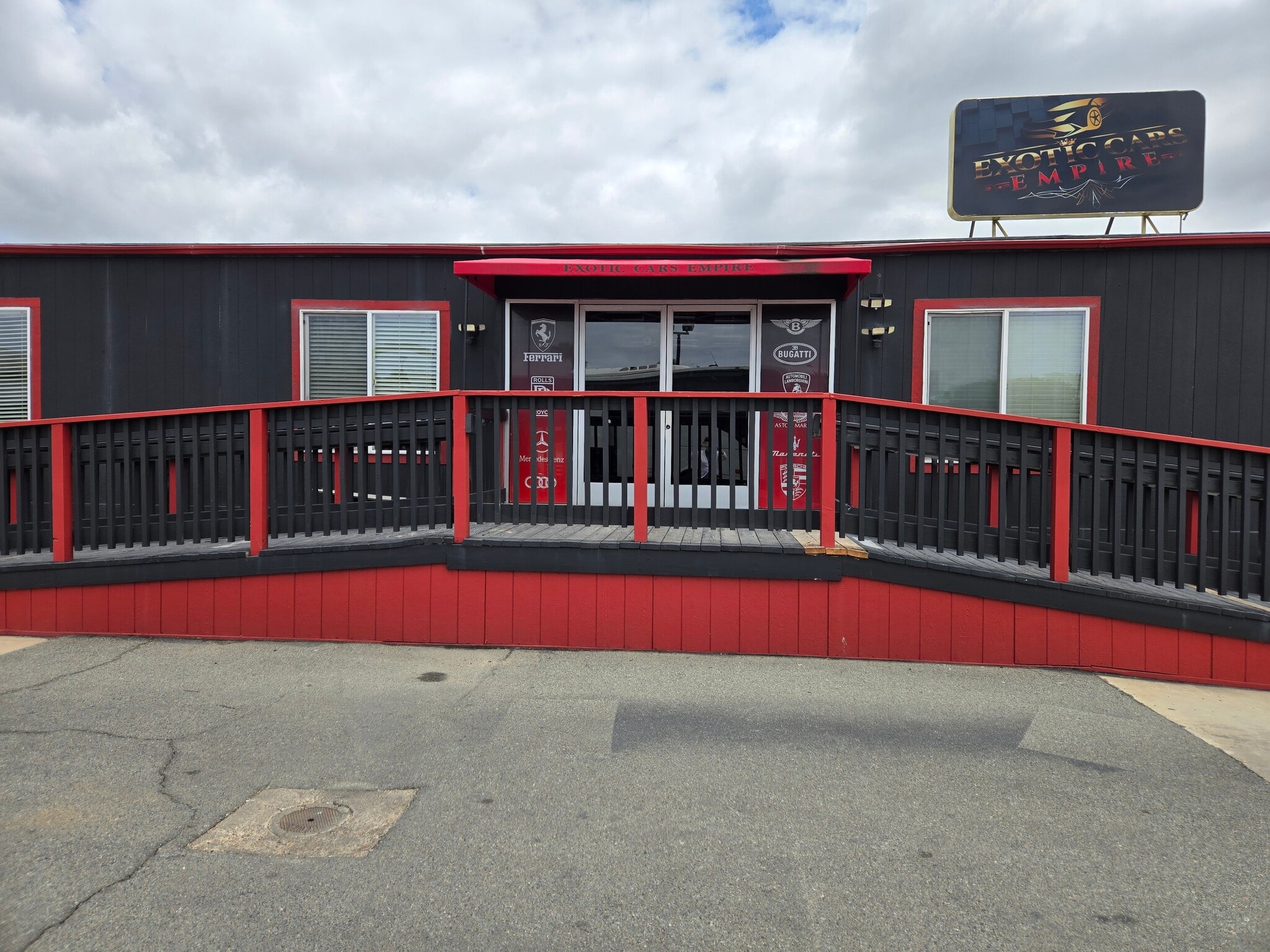 1002 W Juniper St, San Diego, CA for lease Building Photo- Image 1 of 6