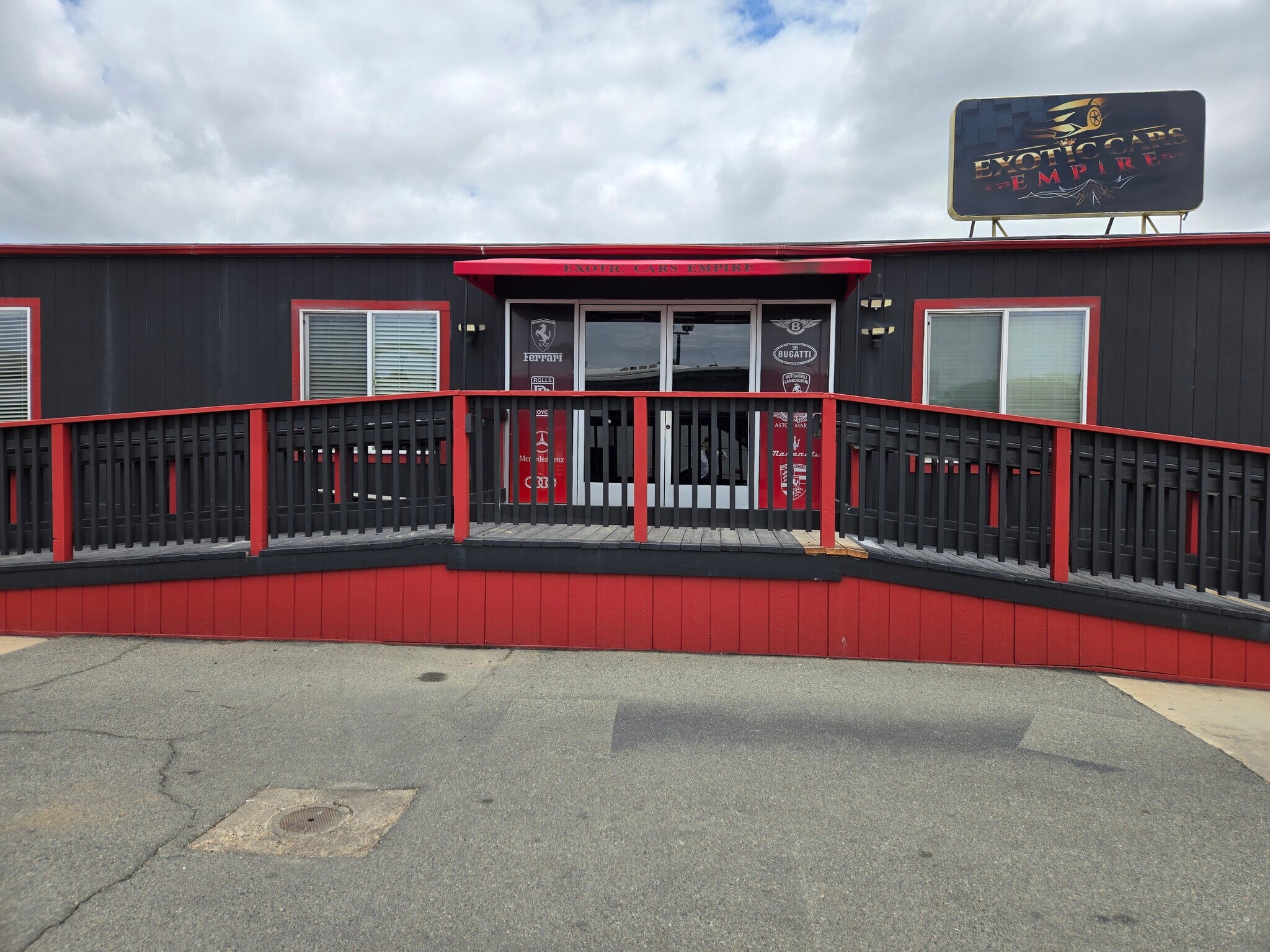 1002 W Juniper St, San Diego, CA à louer Photo du bâtiment- Image 1 de 6