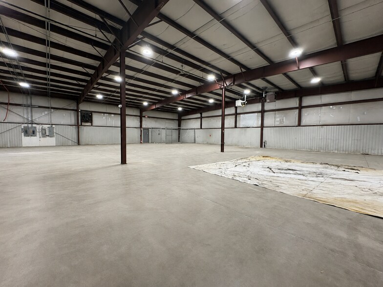 3106 Independence Dr, Fort Wayne, IN for lease - Building Photo - Image 2 of 12