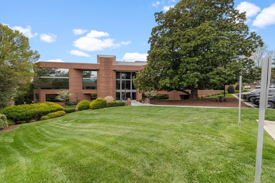 4301 Lake Boone Trl, Raleigh, NC for lease - Building Photo - Image 2 of 14