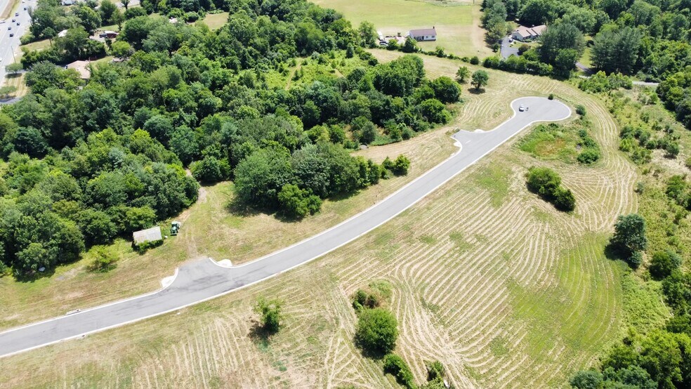 4545 Lee Hwy, Warrenton, VA à vendre - Photo du bâtiment - Image 3 de 10