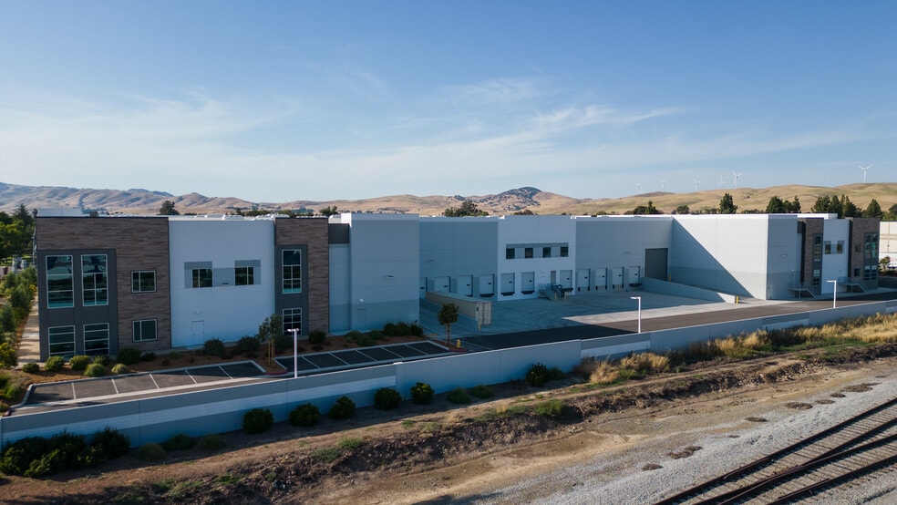 6011-6013 Las Positas Rd, Livermore, CA for lease - Building Photo - Image 3 of 7