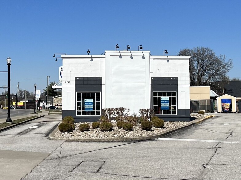 1426 E 10th St, Jeffersonville, IN for lease - Building Photo - Image 1 of 5