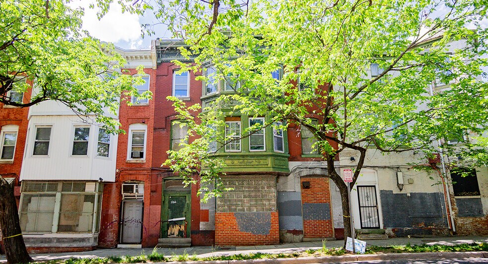 1631 N Capitol St NE, Washington, DC à vendre - Photo du bâtiment - Image 3 de 7