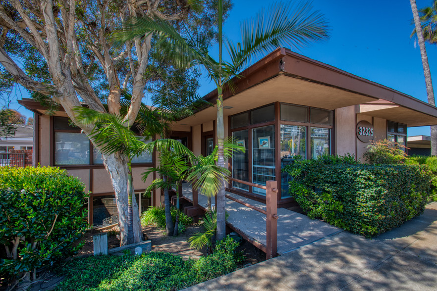 32325 S Coast Hwy, Laguna Beach, CA à vendre - Photo principale - Image 1 de 1