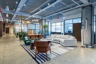 104 E 25th St, New York, NY à louer Hall d’entrée- Image 2 de 3