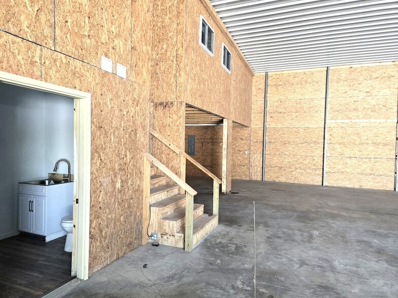 1440 Washington Ave, Terre Haute, IN for lease - Building Photo - Image 3 of 6