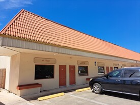 2501 27th Ave, Vero Beach FL - Entrepôt