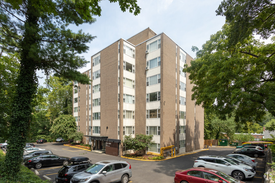 1845 Summit Pl NW, Washington, DC à vendre - Photo principale - Image 1 de 27