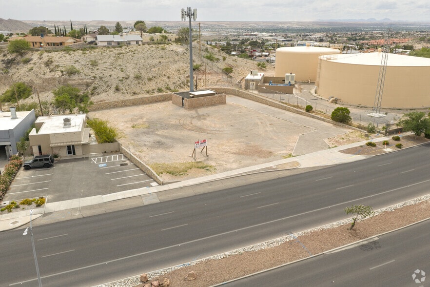 5361 N St, El Paso, TX for lease - Primary Photo - Image 1 of 2