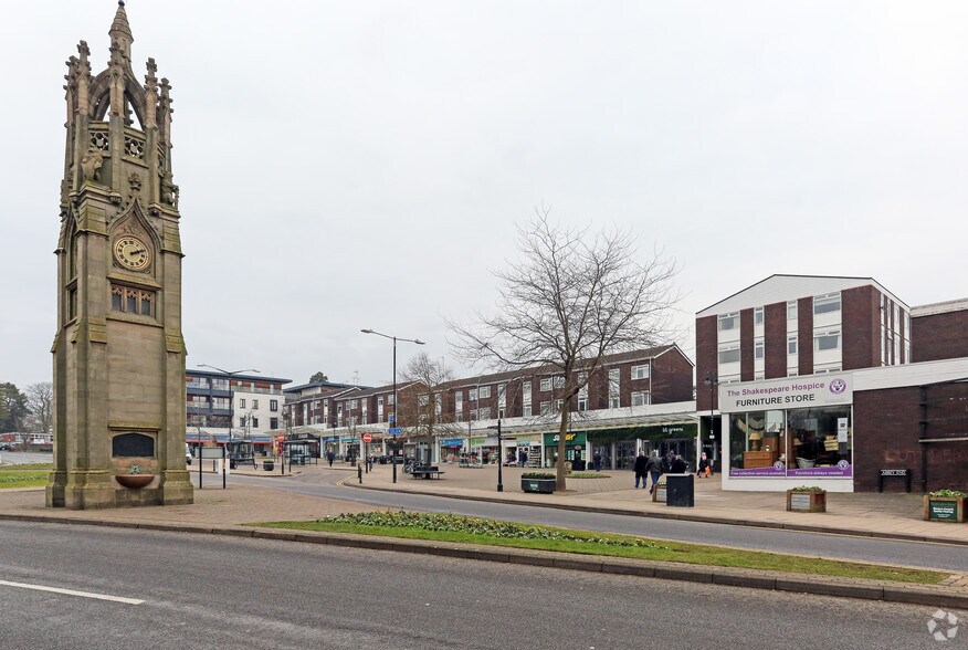 33-35 Abbey End, Kenilworth à vendre - Photo principale - Image 1 de 9