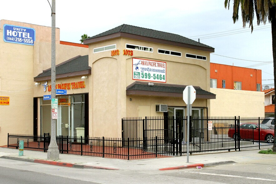 1073 E Anaheim St, Long Beach, CA à vendre - Photo du bâtiment - Image 1 de 6