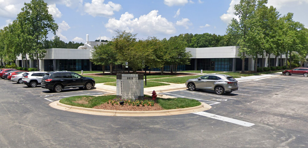 2810 Meridian Pky, Durham, NC for lease - Building Photo - Image 2 of 19