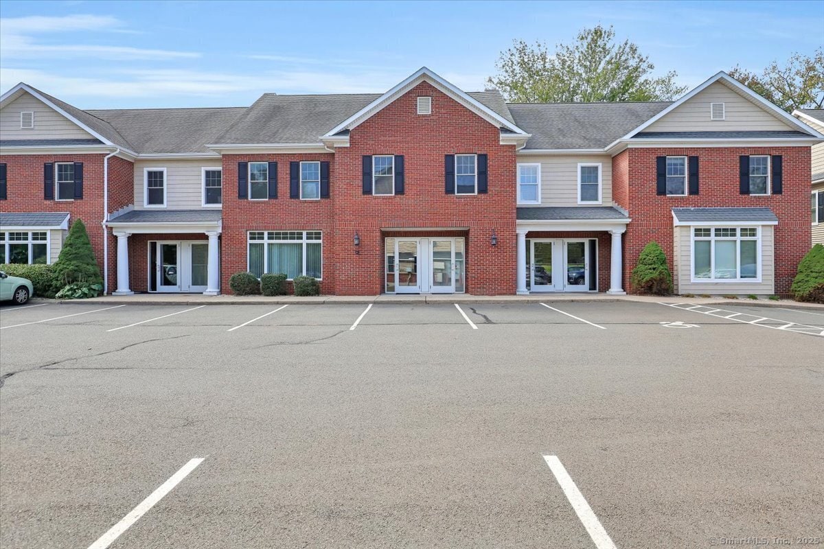 225 Oakland Rd, South Windsor, CT à louer Photo intérieure- Image 1 de 6
