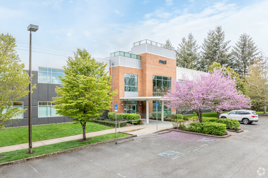 6370 SW Borland Rd, Tualatin, OR for lease - Building Photo - Image 1 of 8