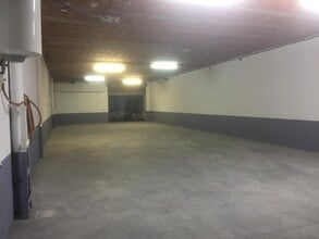 Retail in Gavà, Barcelona for lease Interior Photo- Image 1 of 4