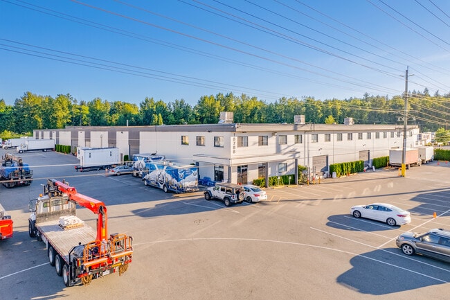 Plus de détails pour 18788 96th Ave, Surrey, BC - Industriel à louer