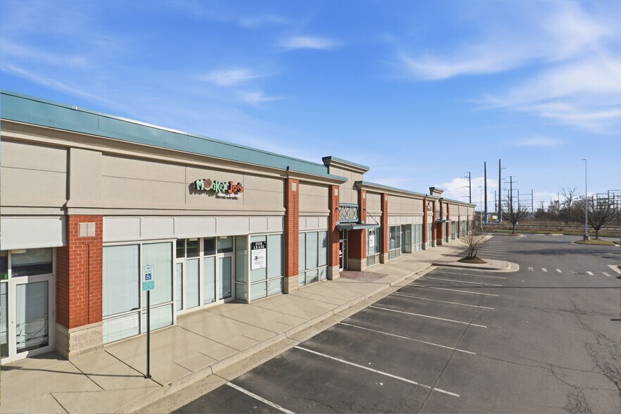 23520 Overland Dr, Sterling, VA à louer - Photo du bâtiment - Image 3 de 23