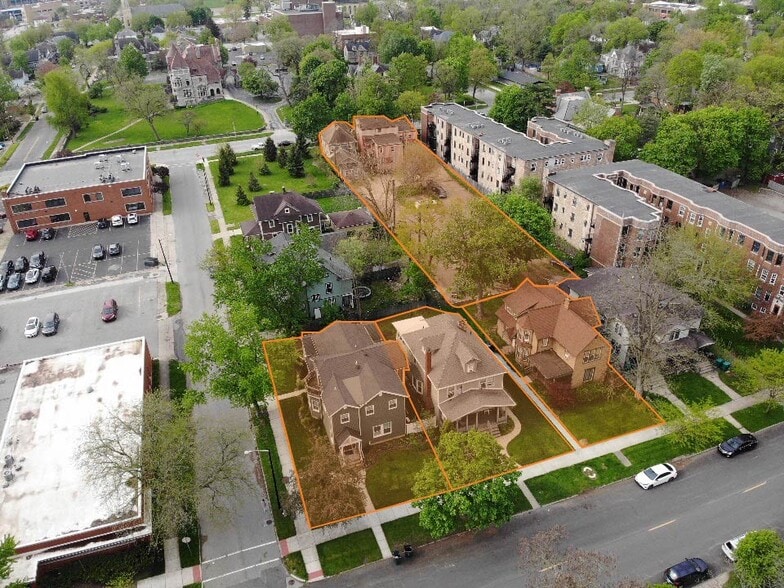 HISTORIC NASHVILLE APARTMENTS portfolio of 5 properties for sale on LoopNet.ca - Building Photo - Image 2 of 6