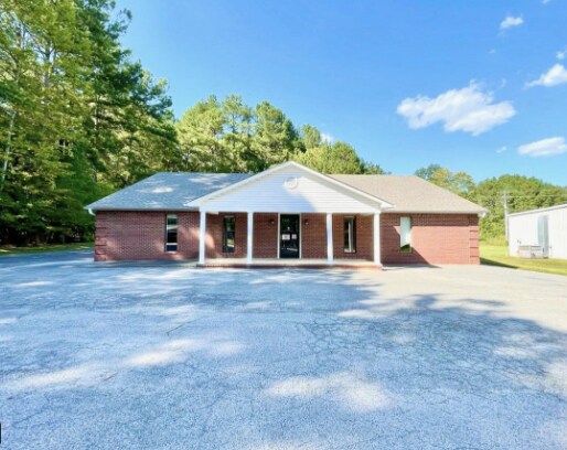 1250 Bettydale Dr, Iuka, MS à vendre Photo principale- Image 1 de 6