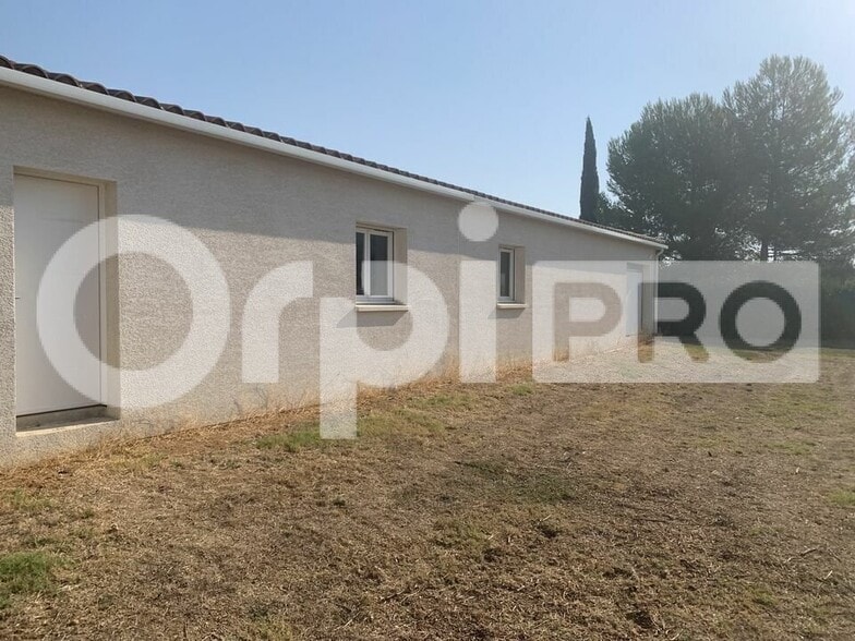 Industrial in Lunel for lease - Building Photo - Image 3 of 6