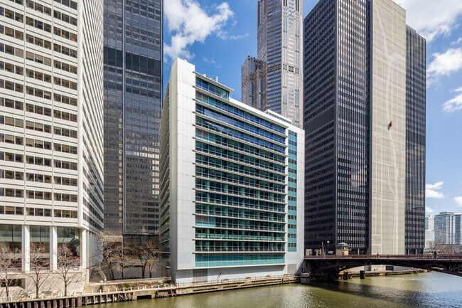 More details for 250 S Wacker Dr, Chicago, IL - Office for Lease