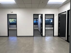 21900 Burbank, Woodland Hills, CA for lease Interior Photo- Image 2 of 6