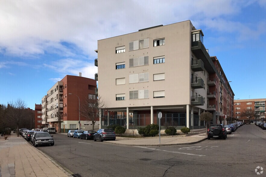Calle Zaragoza, 16, Guadalajara, Guadalajara à louer - Photo du bâtiment - Image 2 de 2