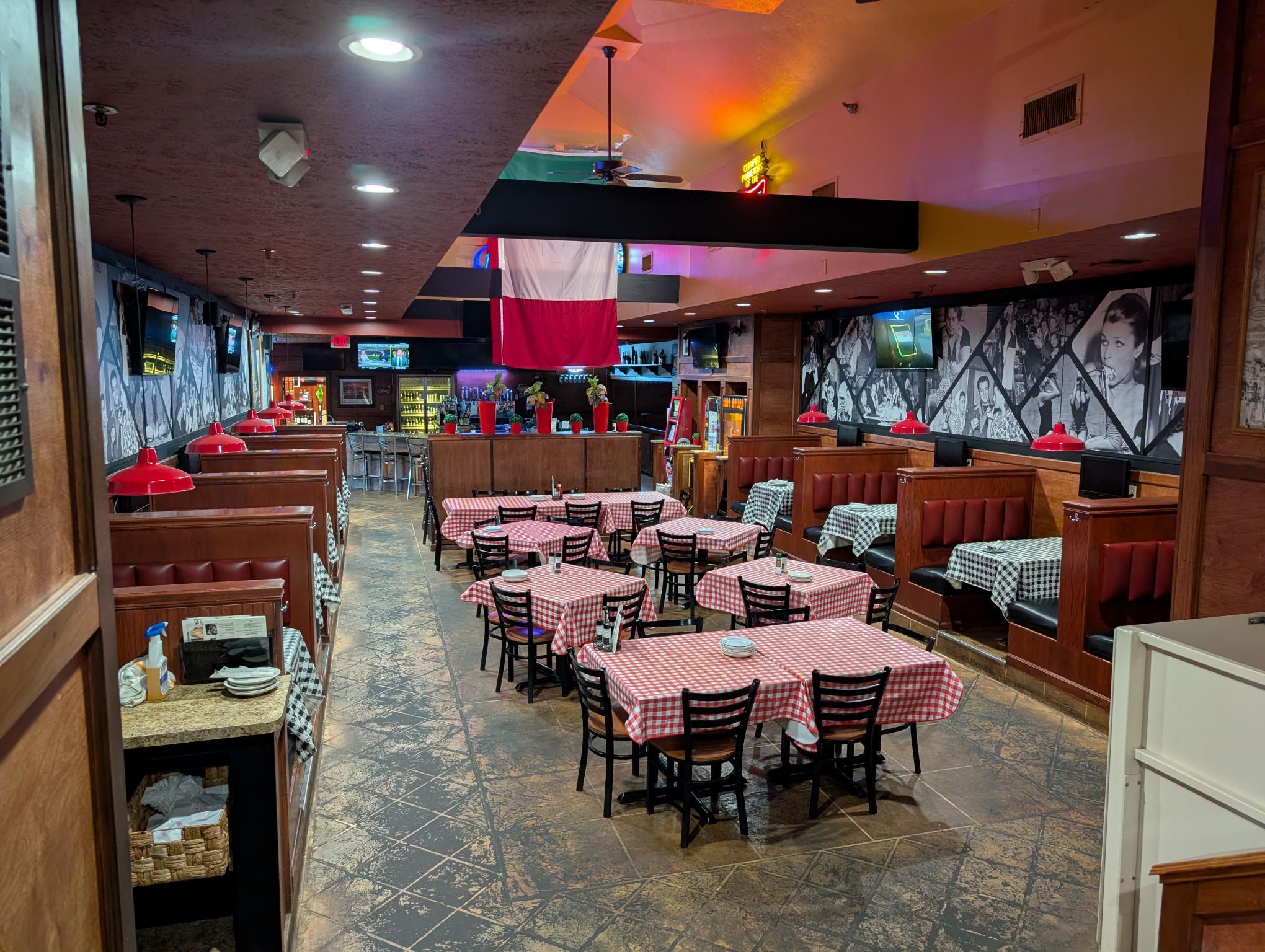 14952 Pearl Rd, Strongsville, OH à louer Photo intérieure- Image 1 de 7