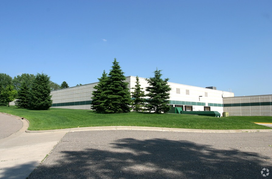 1395 Commerce Dr, Eagan, MN for sale - Building Photo - Image 3 of 10